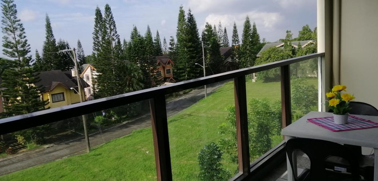 Pine Suites Tagaytay 2 Bedroom W/ Netflix And Parking, Wifi, Balcony, And Great View Tagaytay City Exterior photo